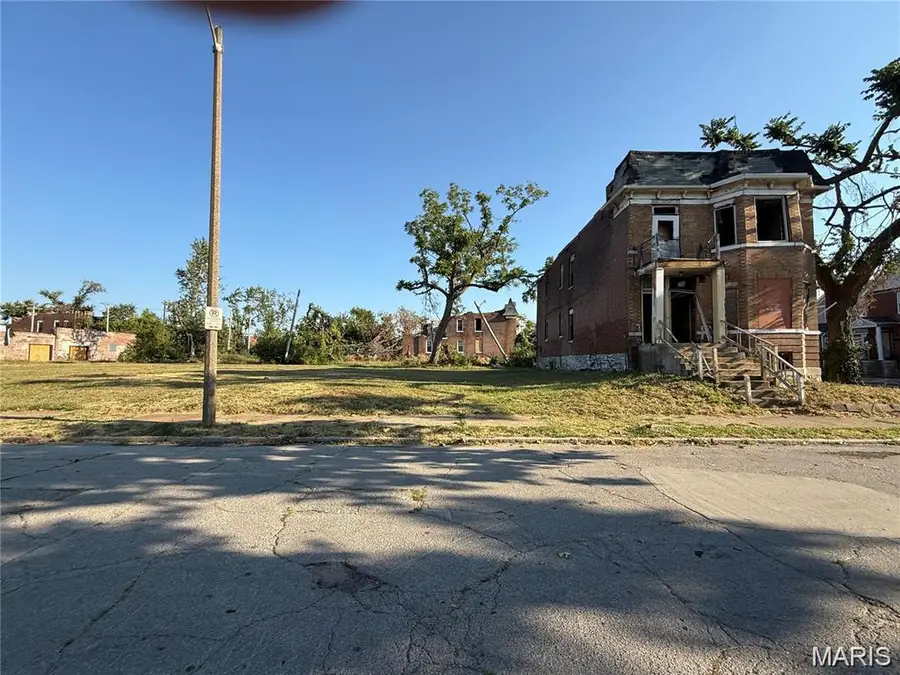 4845 Page Boulevard, Saint Louis, MO 63113 - #3