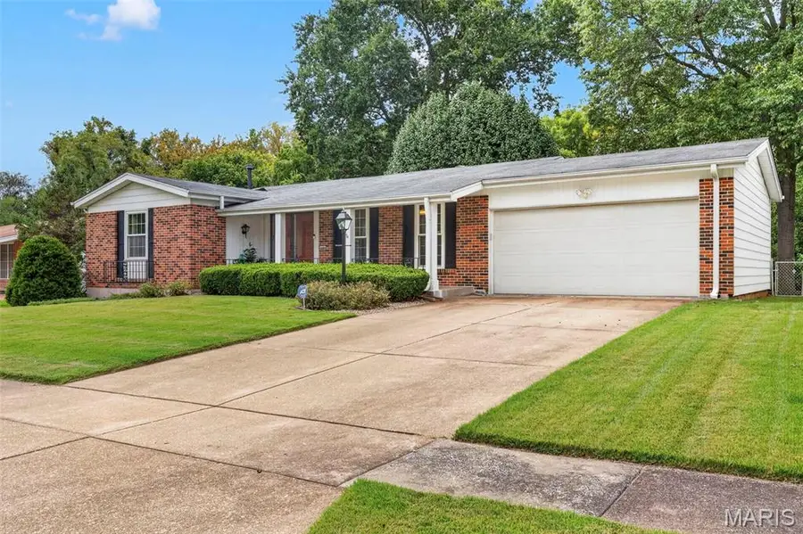 14450 Avocado Lane, Florissant, MO 63034 - #2