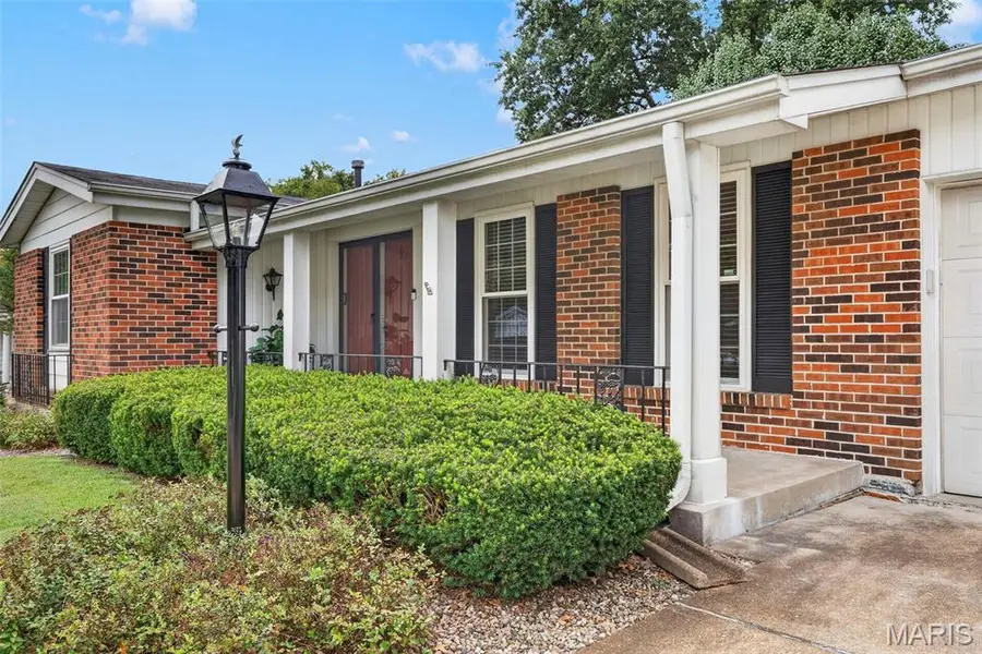 14450 Avocado Lane, Florissant, MO 63034 - #3