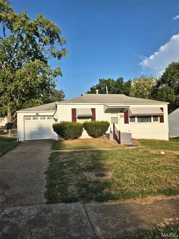 10140 Cabot Drive, Bellefontaine Nghbrs, MO 63137