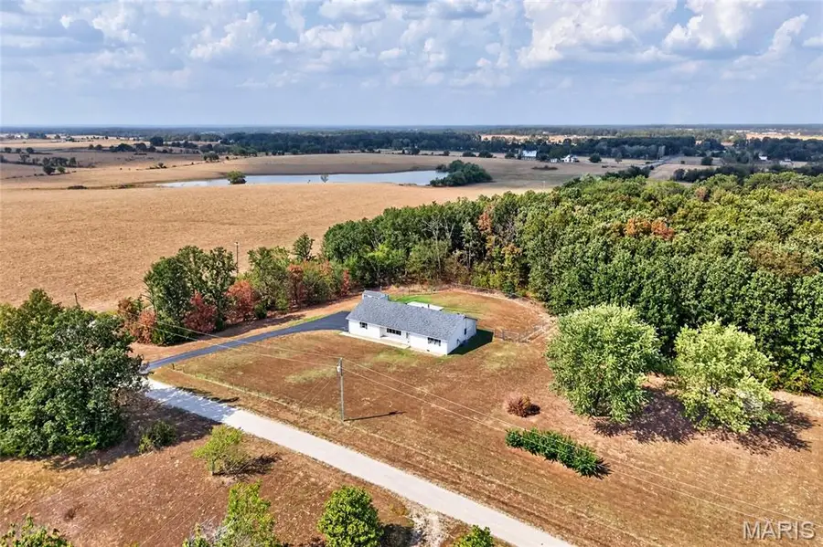 16301 Early Lane, Lebanon, MO 65536 - #3