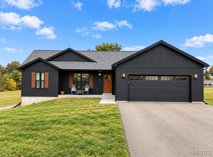 18159 Heritage Dr, Farmington, MO 63640 - #2