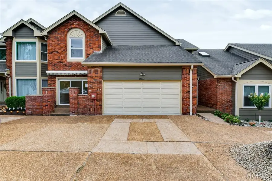 14312 Willow Spring Hill Drive, Town And Country, MO 63017 - #3