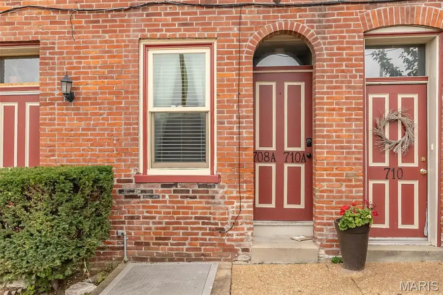 708 Soulard Street #708A, Saint Louis, MO 63104 - #3