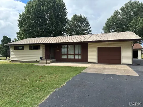 413 S Third Street, Ava, IL 62907