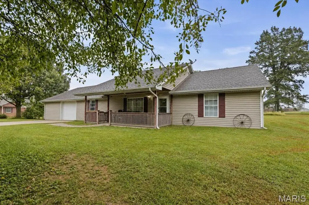 116 Elm Avenue, New Bloomfield, MO 65063 - #1