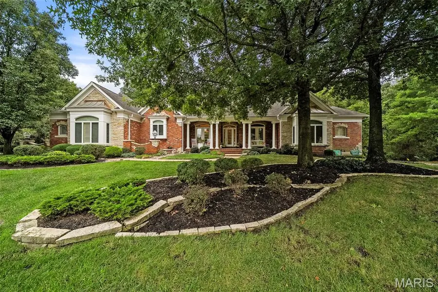 17712 Sugarberry Court, Chesterfield, MO 63005 - #2