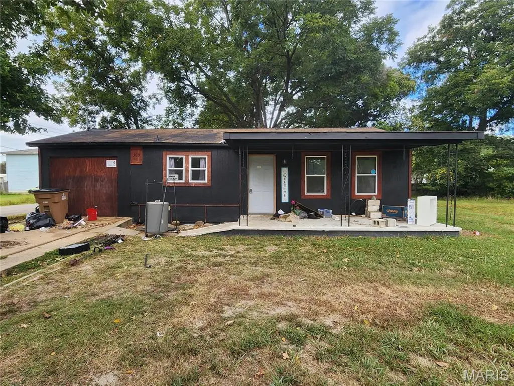 309 E Victor Street, Poplar Bluff, MO 63901 - #1