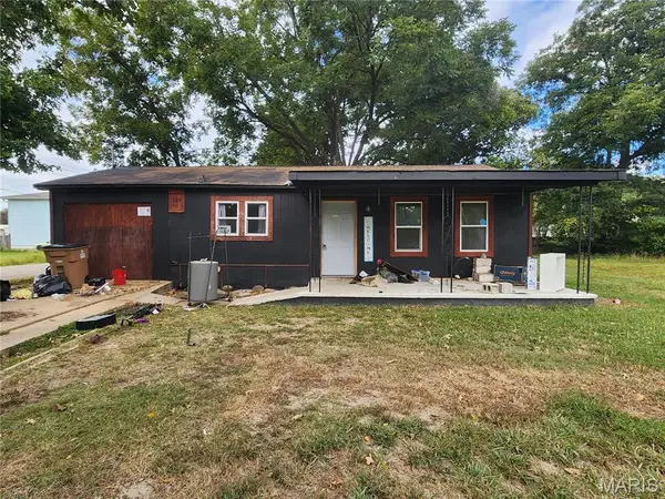 309 E Victor Street, Poplar Bluff, MO 63901