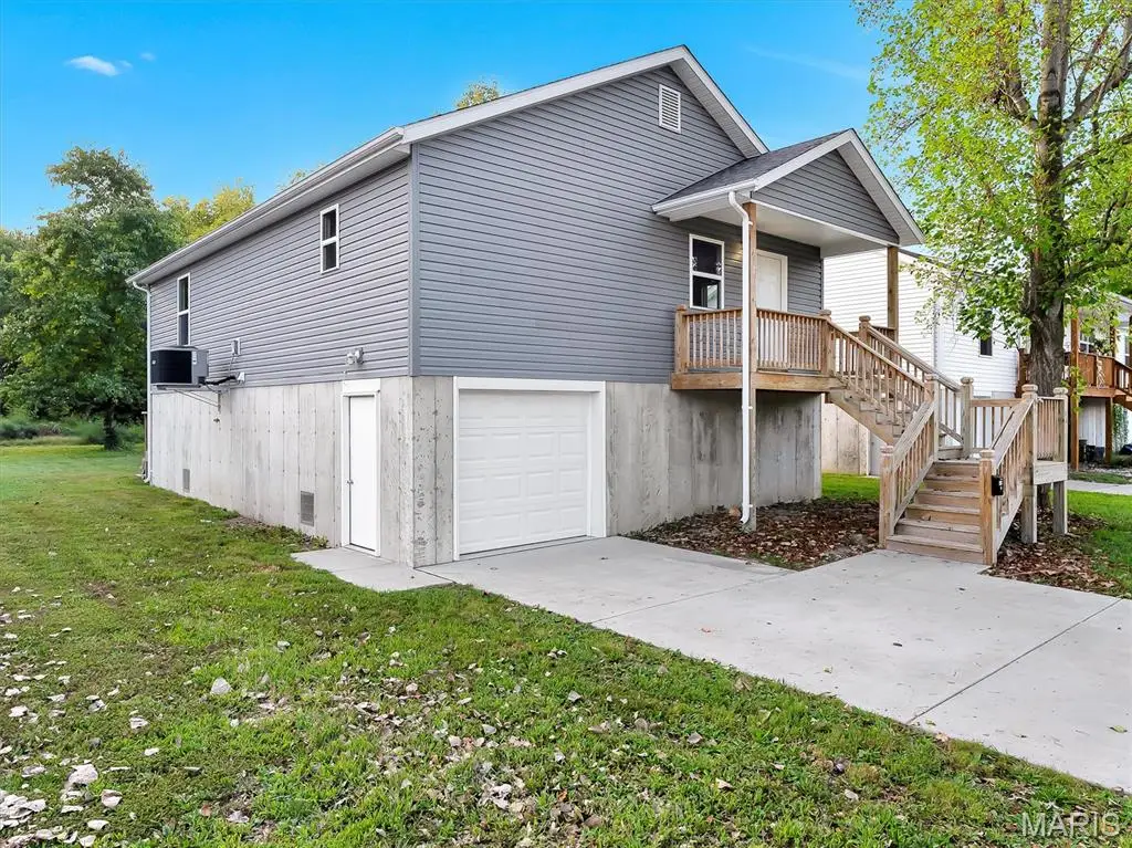 609 S 2nd Street, Pacific, MO 63069 - #1