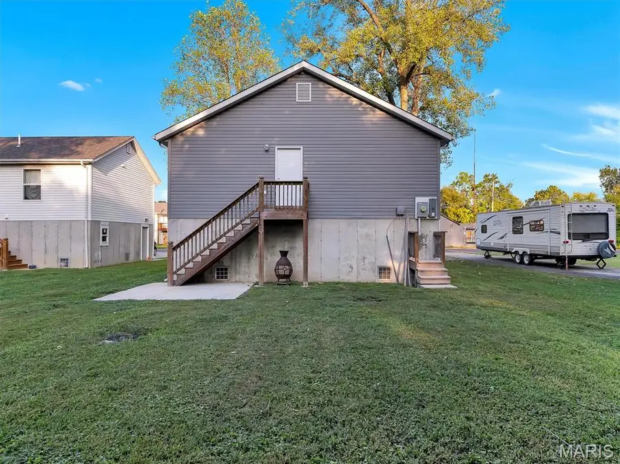 609 S 2nd Street, Pacific, MO 63069 - #3
