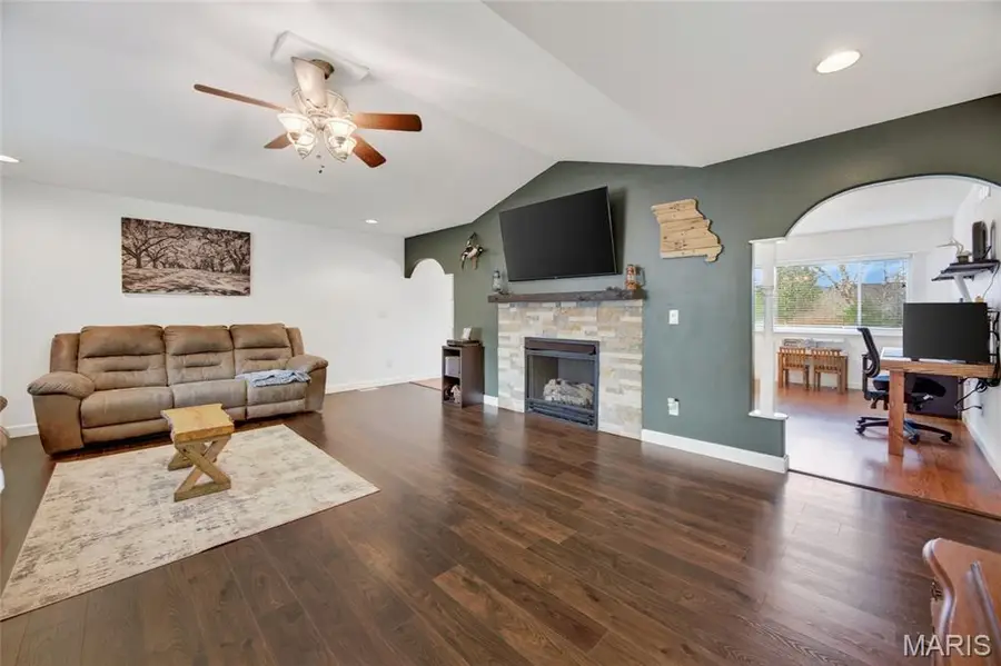 19731 Stallion Drive, Waynesville, MO 65583 - #3