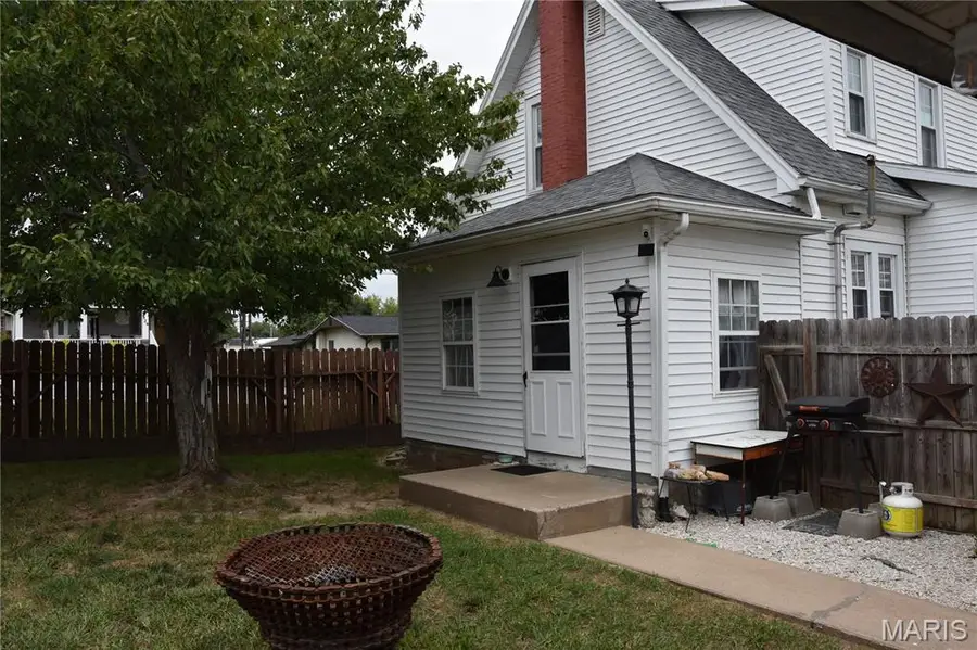 523 W Olive Street, Palmyra, MO 63461 - #3