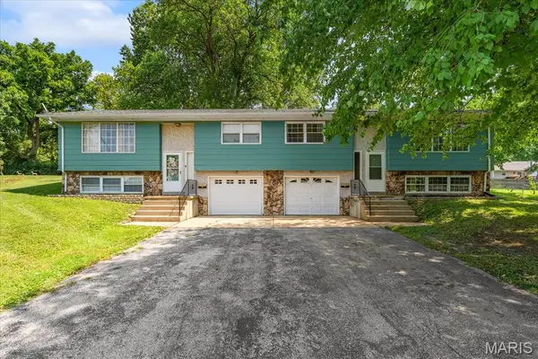 2100 E Belle Avenue, Belleville, IL 62221