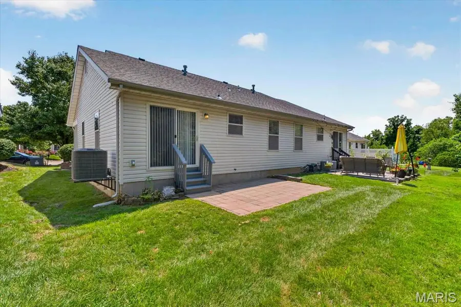 4917 Hurstborough Court, Hazelwood, MO 63042 - #2