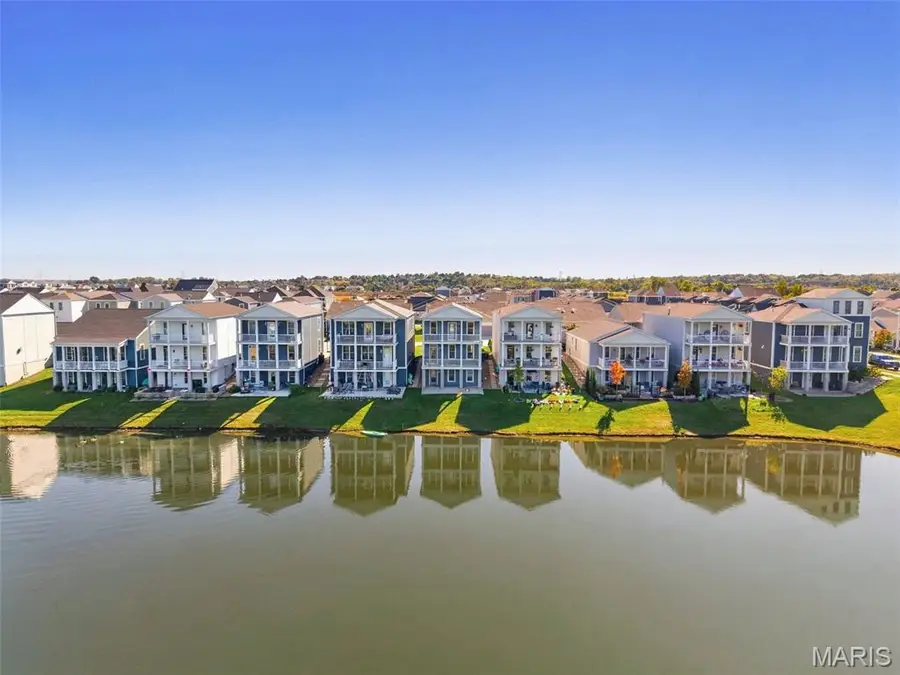1020 Dyess Way, Saint Charles, MO 63301 - #3