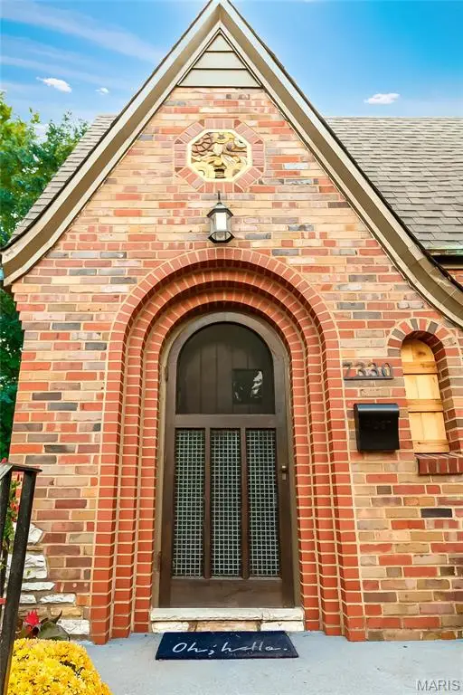 7330 Shaftesbury Avenue, University City, MO 63130 - #2