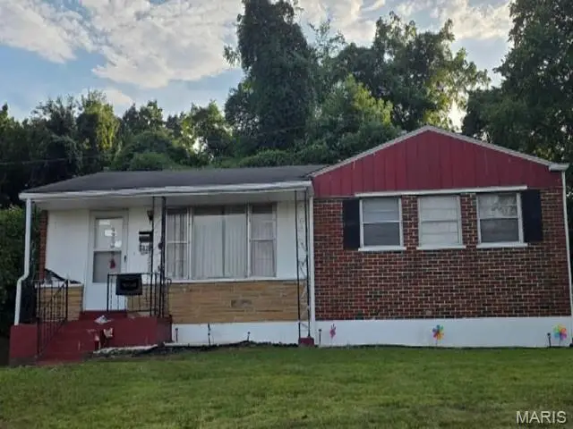 7312 Esterbrook Drive, Jennings, MO 63136 - #1