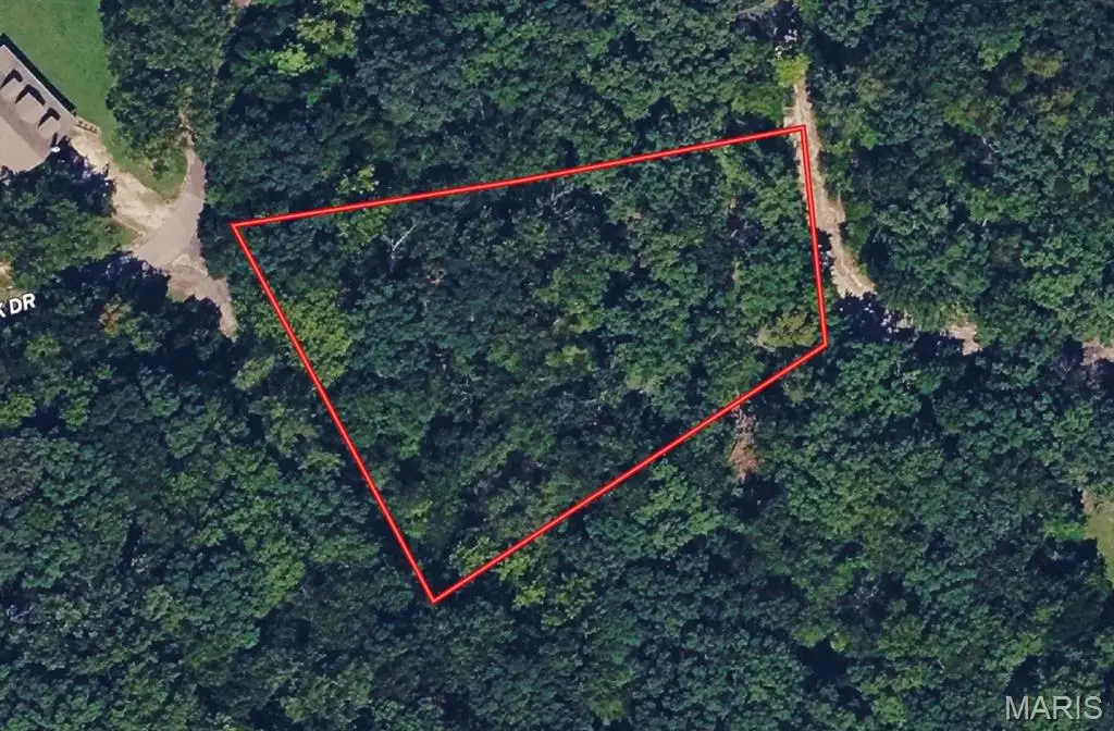 .8 +/- AC 00b White Oak, Hermann, MO 65041 - #1