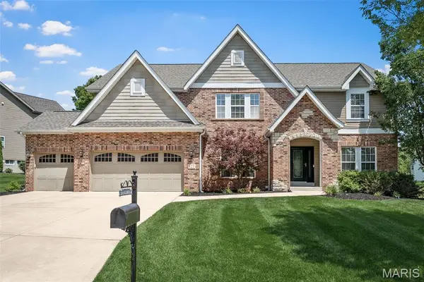 121 Fox Haven Drive, O'Fallon, MO 63368
