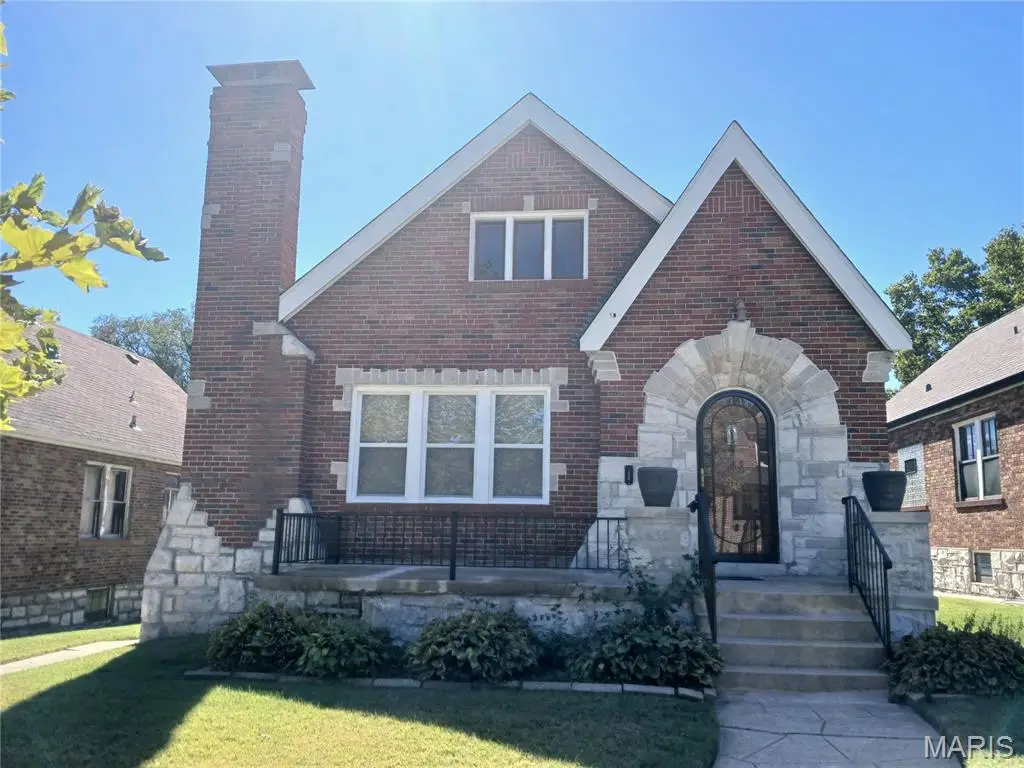 1620 Grape Avenue, Saint Louis, MO 63147 - #1