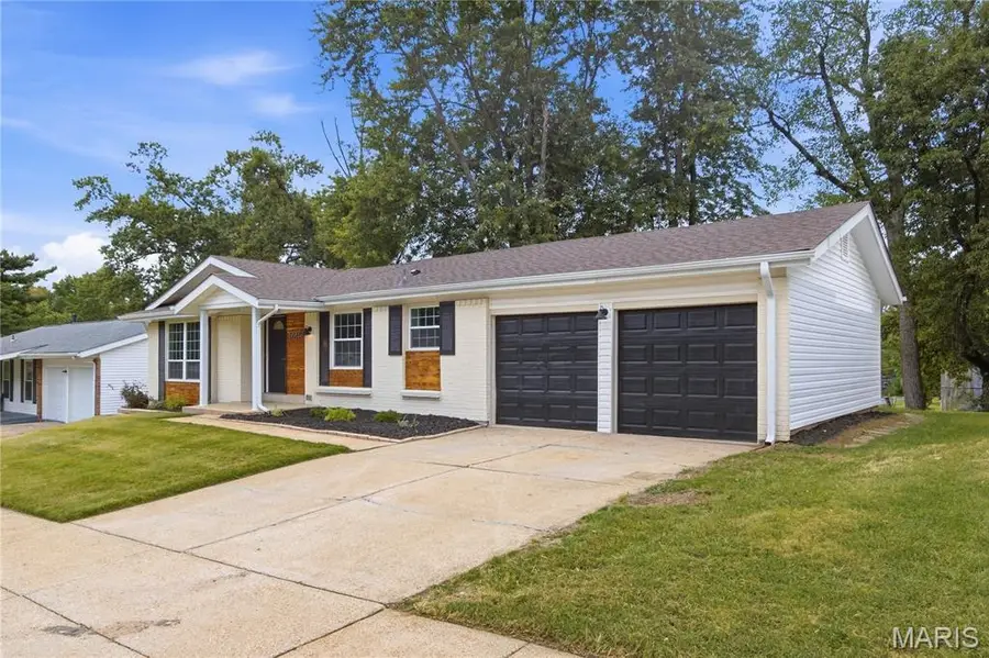 12285 Wensley Road, Florissant, MO 63033 - #3