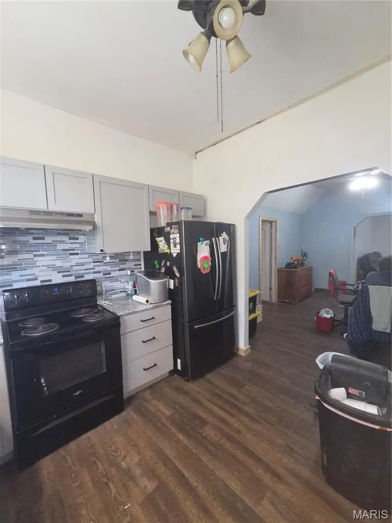 212 E James Boulevard, Saint James, MO 65559 - #3