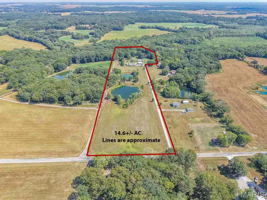 370 Hall Lane, Sorento, IL 62086 - #3
