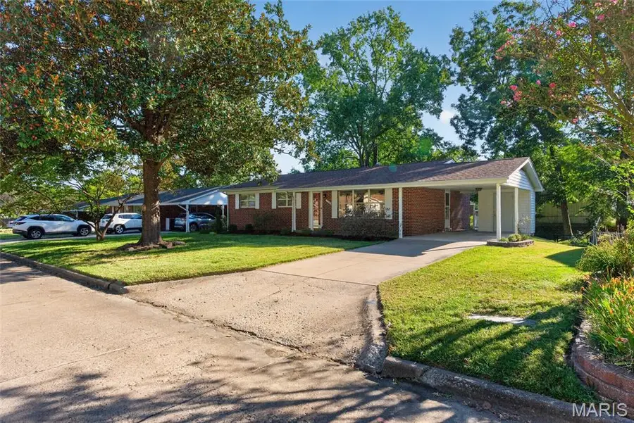 1534 N Henderson Street, Cape Girardeau, MO 63701 - #2