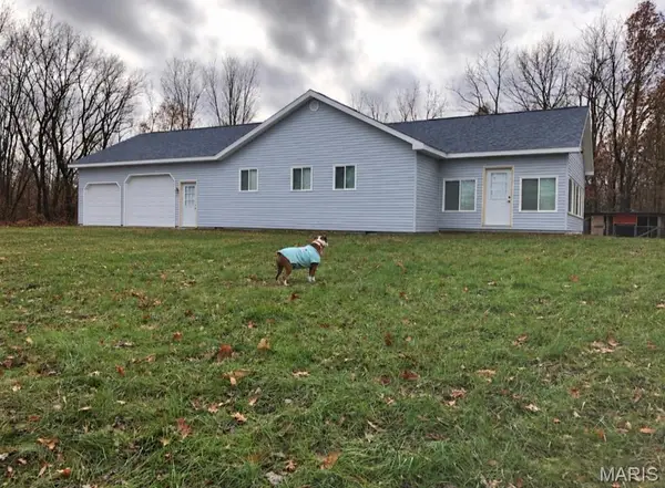 Address Withheld By Seller, Shobonier, IL 62885