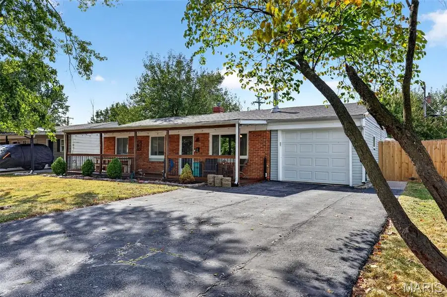5 Juno Drive, Wentzville, MO 63385 - #2