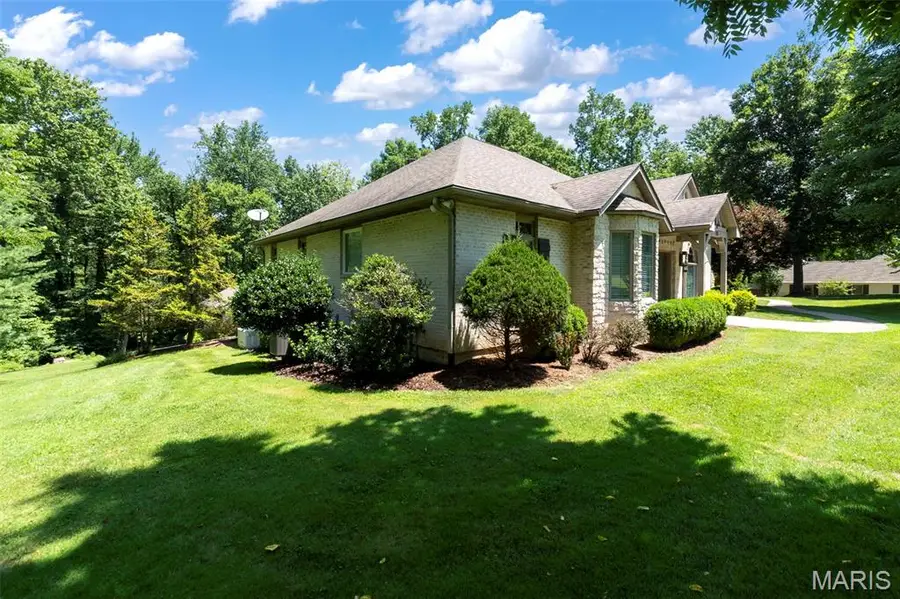 393 Kensington Lane, Cape Girardeau, MO 63701 - #3