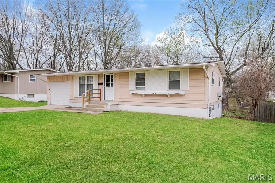 9411 Farley, Kansas City, MO 64138 - #2