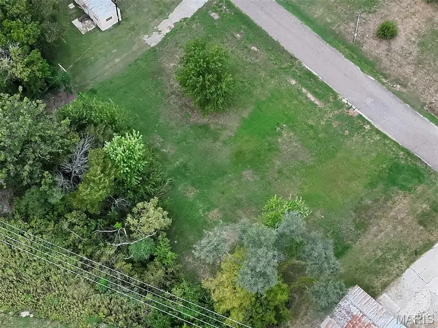 500 Hill Street, Perry, MO 63462 - #3