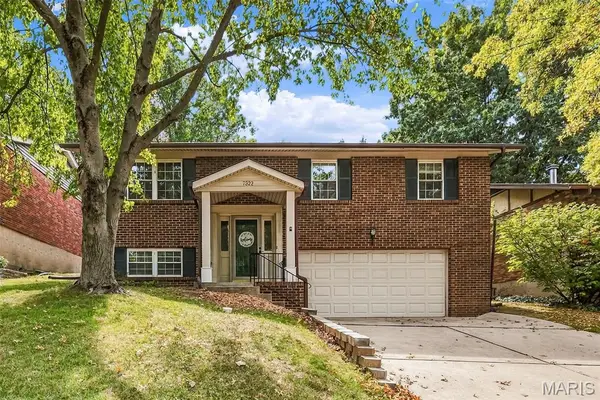 7322 Melbourne Avenue, St Louis, MO 63119