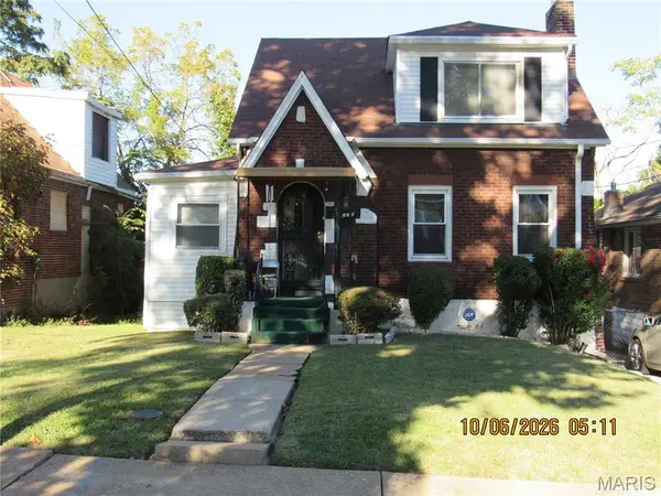 6233 Creston Avenue, Pine Lawn, MO 63121