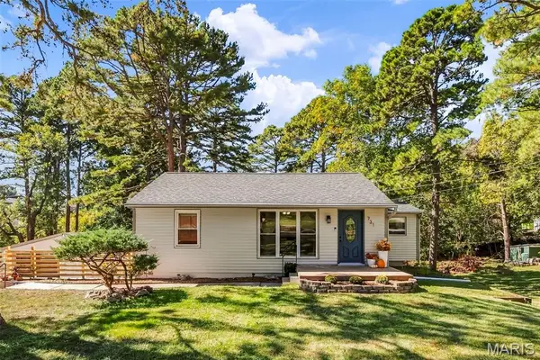 731 Beverly Ann Drive, Fenton, MO 63026