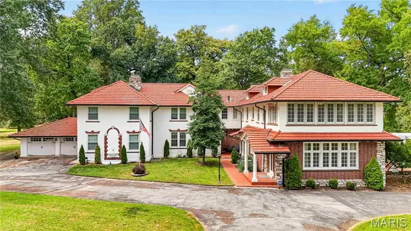 1601 S Warson Road, Ladue, MO 63124