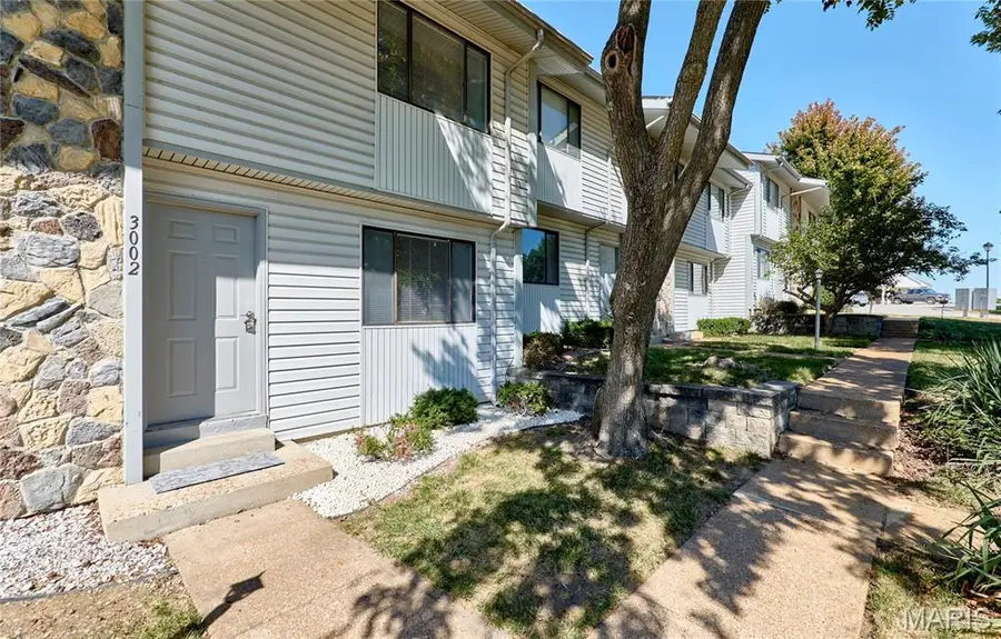 3002 San Souci Drive #3002, Lake Saint Louis, MO 63367 - #2