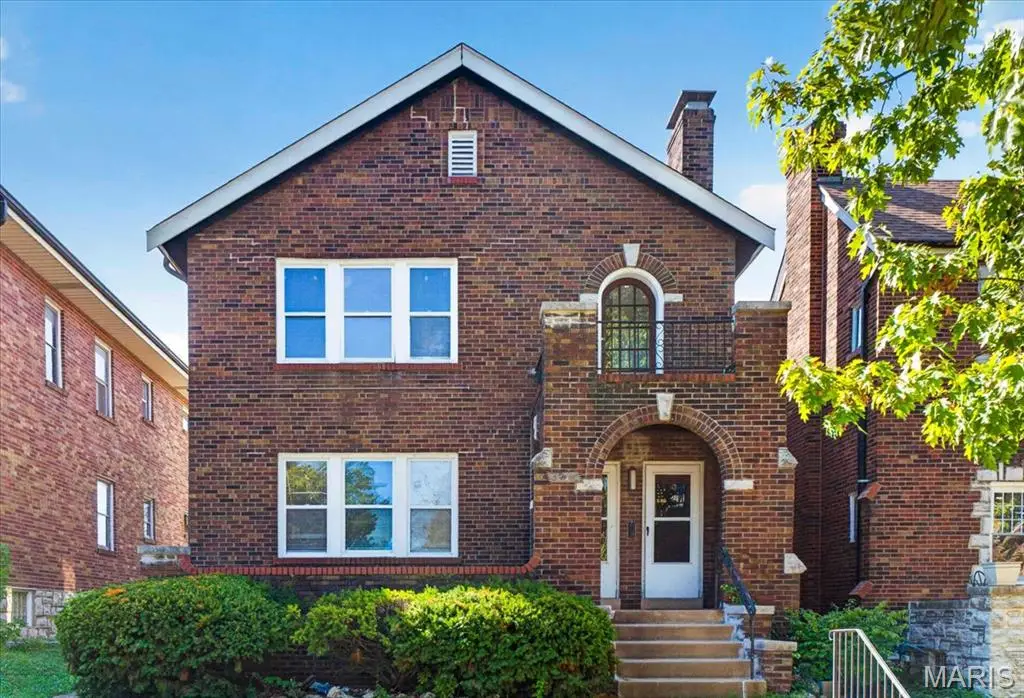 3916 Dunnica Avenue, Saint Louis, MO 63116 - #1