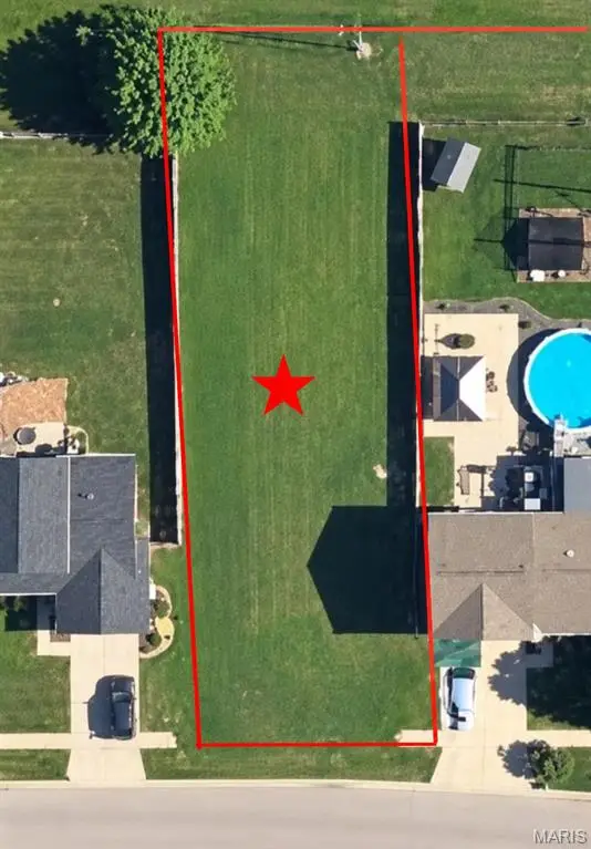 2225 Hunters Point Drive, Granite City, IL 62040 - #2