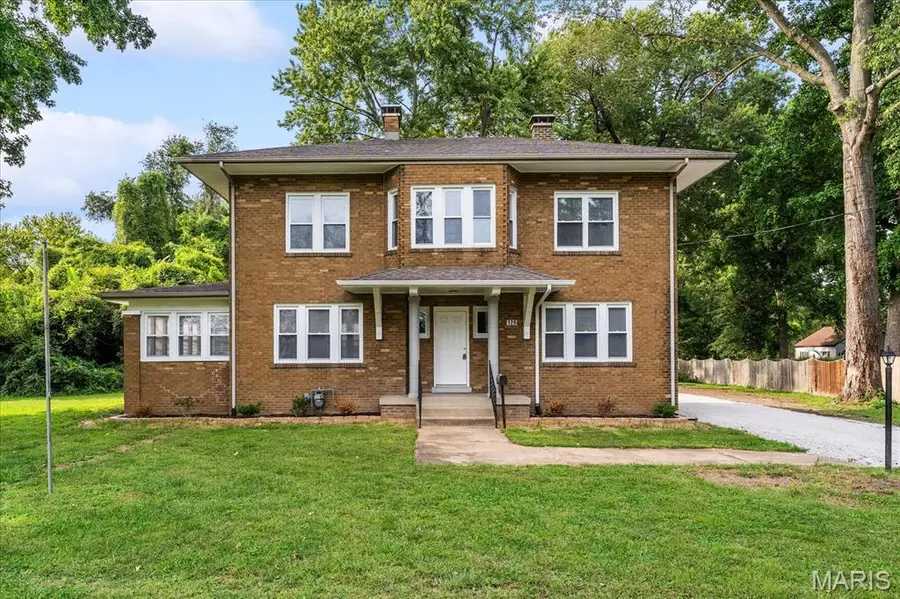 129 Orchard Drive, Belleville, IL 62221 - #2