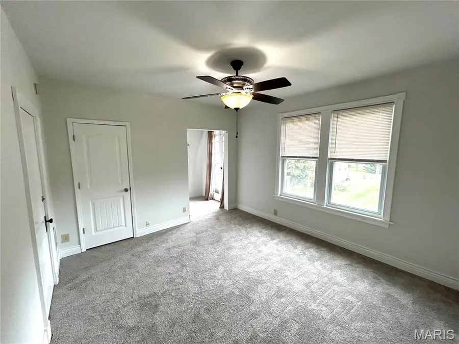4616 Dahlia Avenue, Saint Louis, MO 63116 - #3