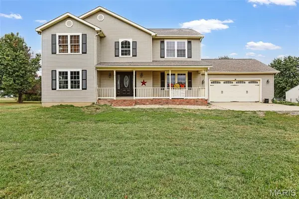 16519 Conrad Road, Brighton, IL 62012