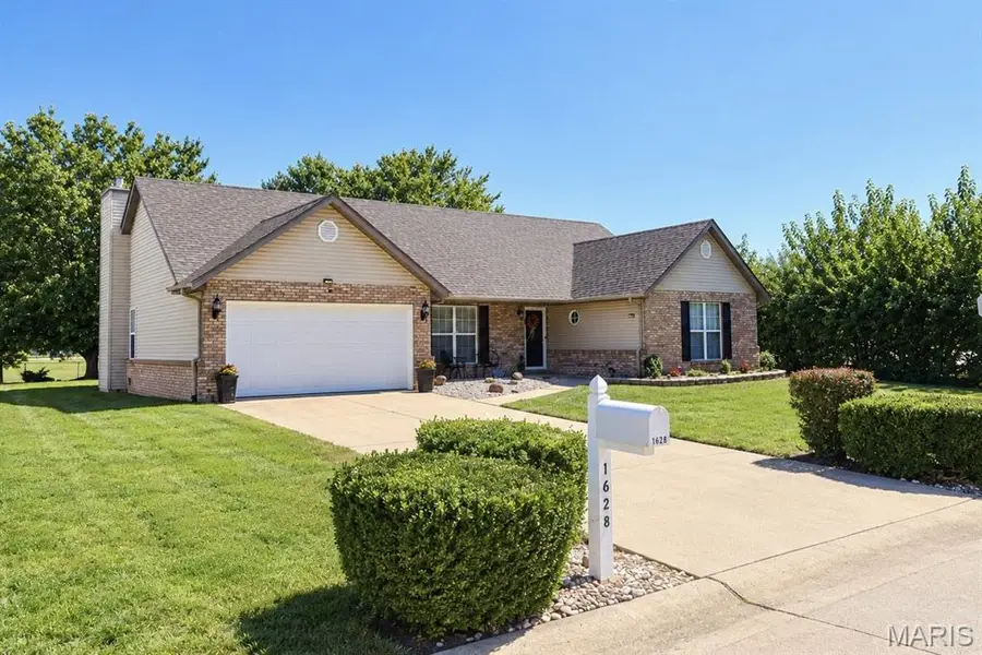 1628 Westhaven Drive, Belleville, IL 62220 - #3
