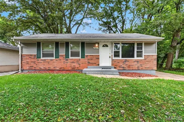 8513 Steve Avenue, Hazelwood, MO 63042