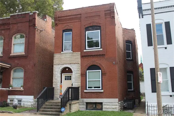 3614 Iowa Avenue, St Louis, MO 63118