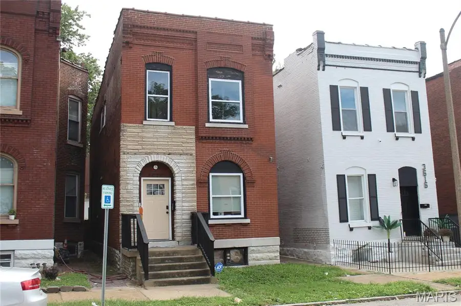 3614 Iowa Avenue, Saint Louis, MO 63118 - #3