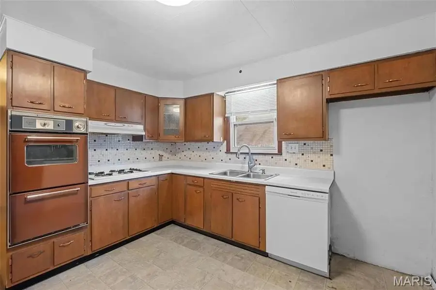 10180 Count Drive, Saint Louis, MO 63136 - #3