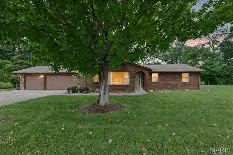 217 Hall Point, Fairview Heights, IL 62208 - #2